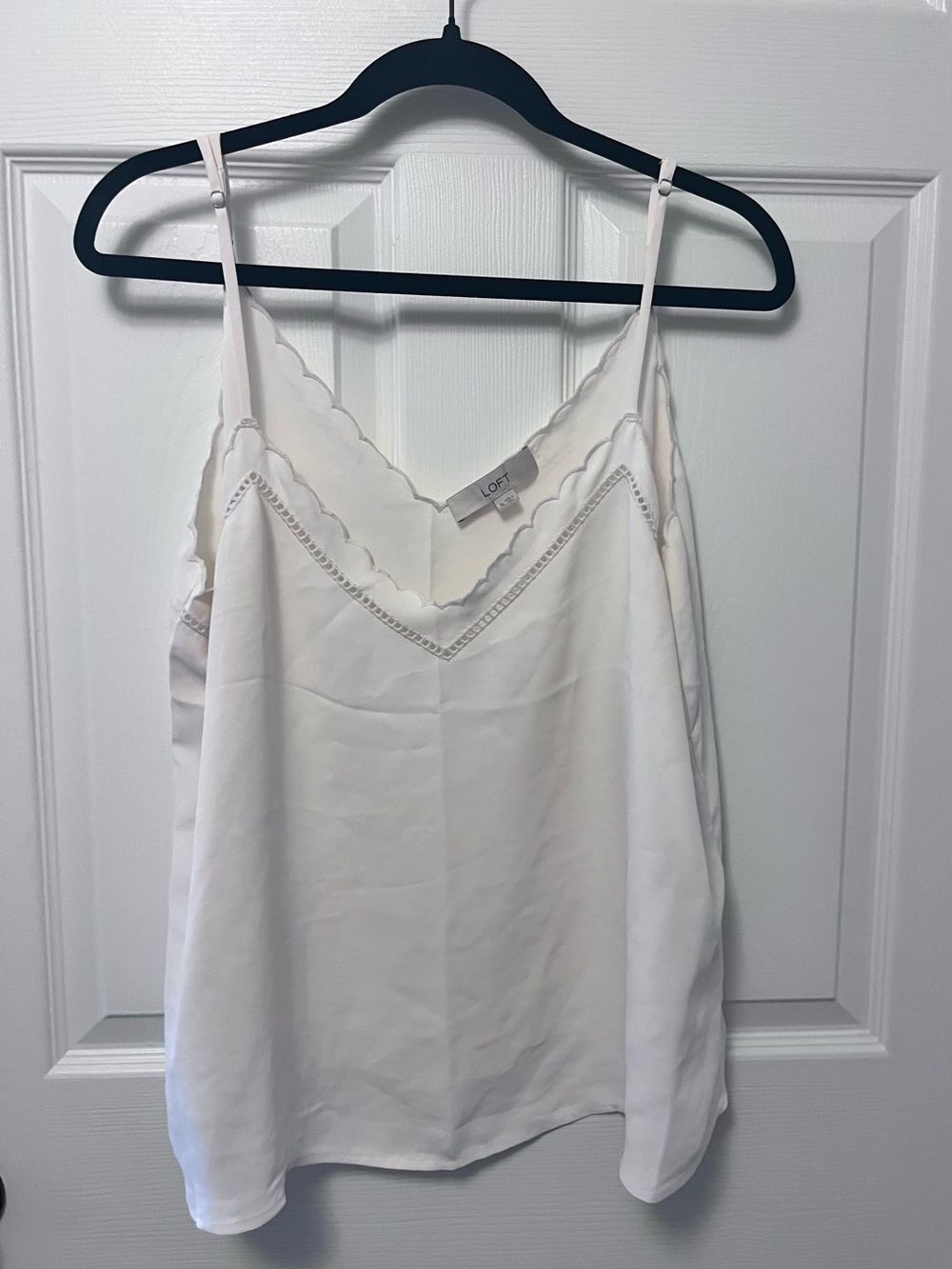LOFT White Scallop Trim V-Neck Camisole